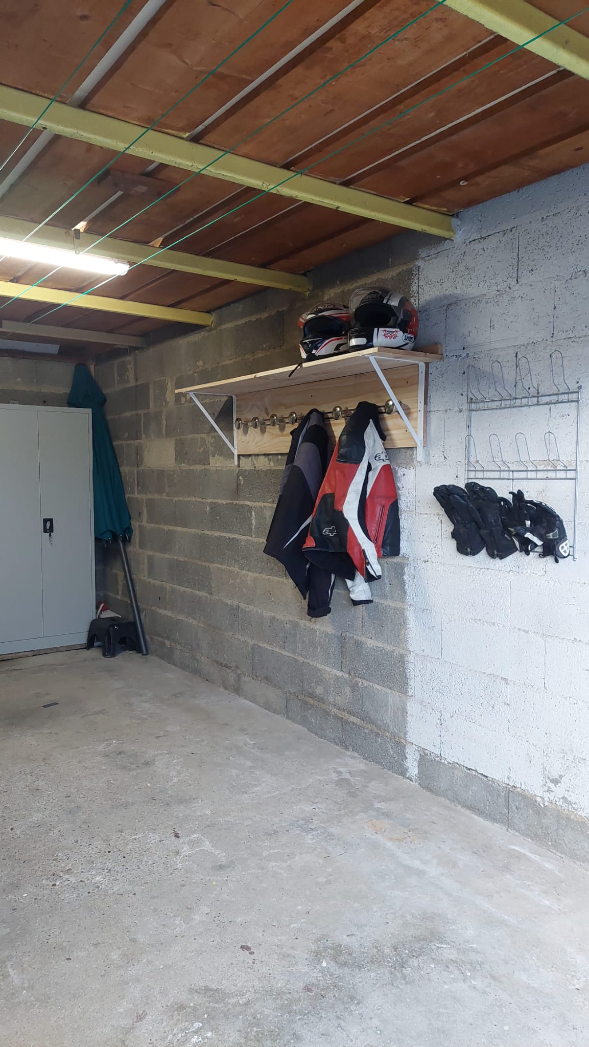 Gite des pommiers montret 71440 garage